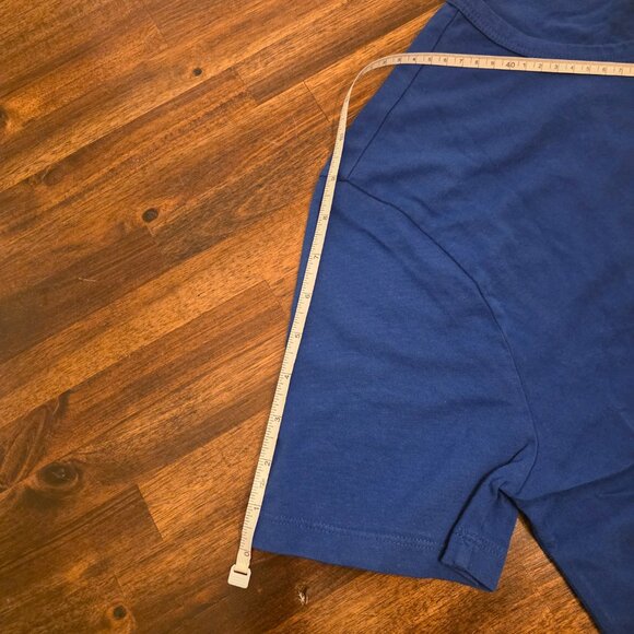 Vince Men's Classic Crew Neck Tee Blue Size Small MSRP $80 - Picture 3 of 7